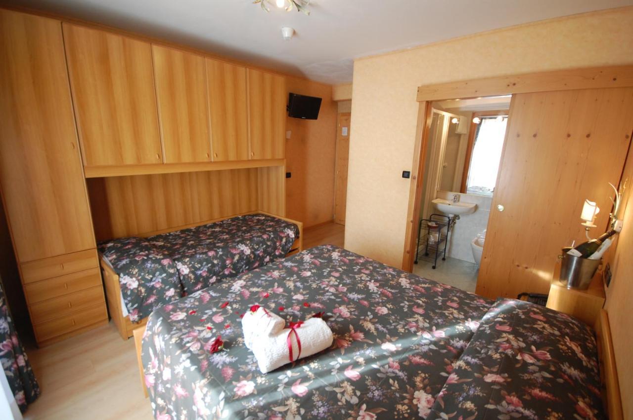 Chalet Fiocco Di Neve Pinzolo Exterior photo